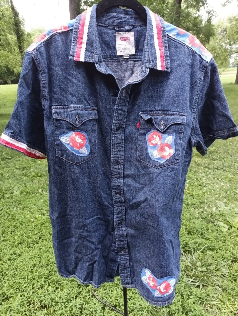 Levi's Patriotic Flag Denim Shirt Roses And Flag Upcycled Women's Size Medium